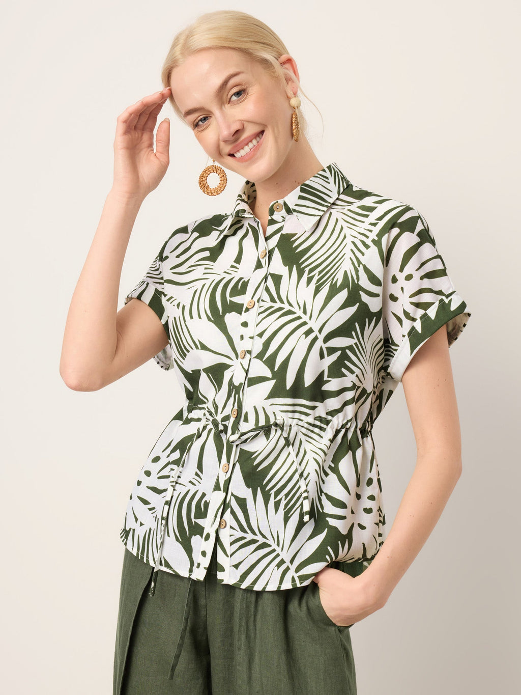 Linen Palm Print Drawstring Waist Cuffed Sleeve Shirt HILDEGARD